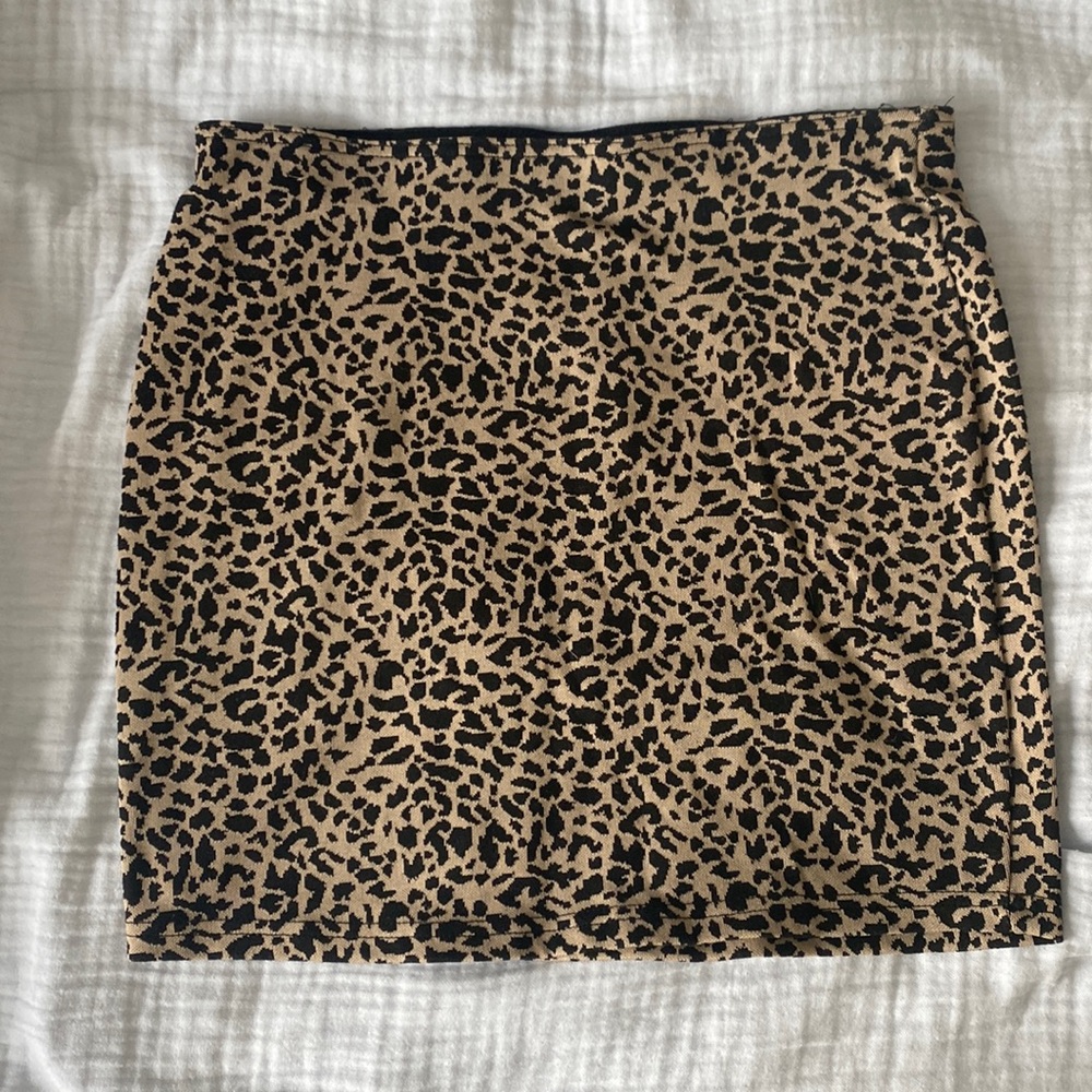 Cheetah print mini skirt